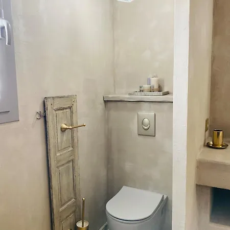 U Casellu * اوليتا